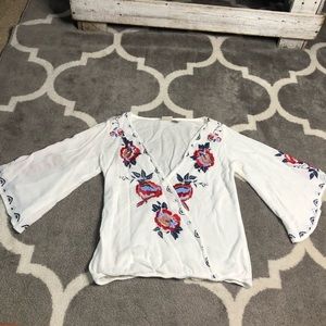 Daytrip Blouse Top Womens Size Small Embroidered Faux Wrap Bell Sleeves